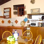 Welcoming House With Pool In San Cristobal, 70 M² *
