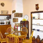 Ferienhaus Welcoming House With Pool In San Cristobal, 70 M² *
