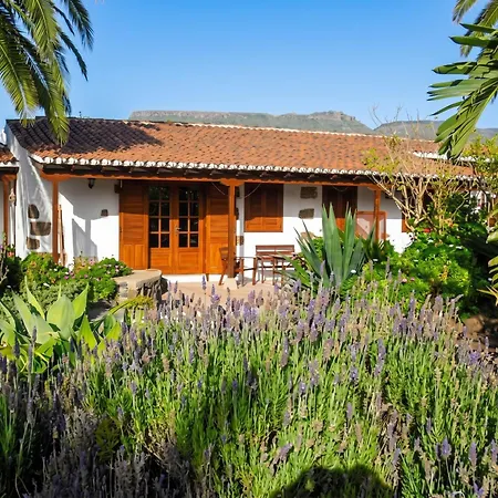 Casa vacanze Welcoming House With Pool In San Cristobal, 70 M² *