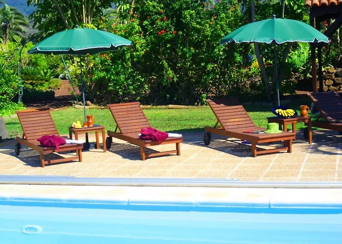 Welcoming House With Pool In San Cristobal, 70 M² Nyaraló La Laguna